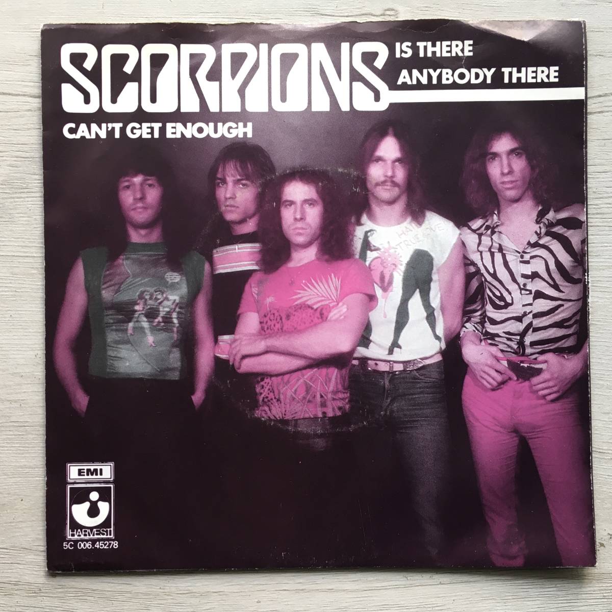 SCORPIONS IS THERE ANYBODY THERE オランダ盤_画像1