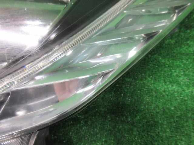 オデッセイ DBA-RC1 左ヘッドライト LED 110-18076 アブソルート EX 7人 307792_画像4