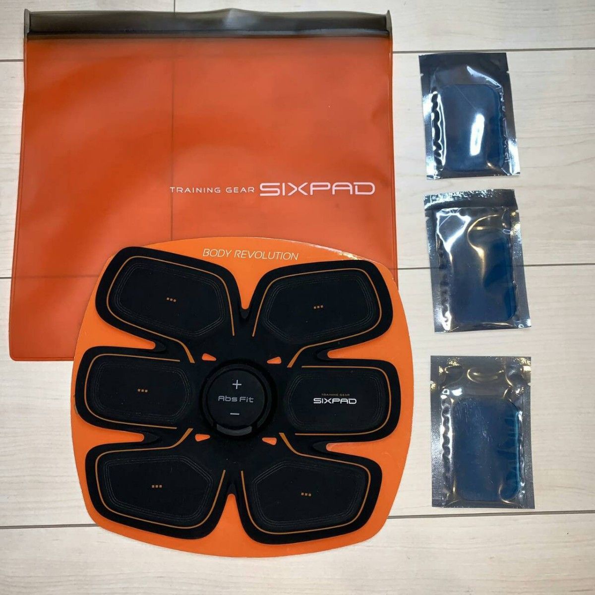 SIXPAD シックスパッド 正規品 MTG　アブズフィット2 充電式　アプリ対応　EMS 筋トレ 腹筋 脚筋 シックスパック