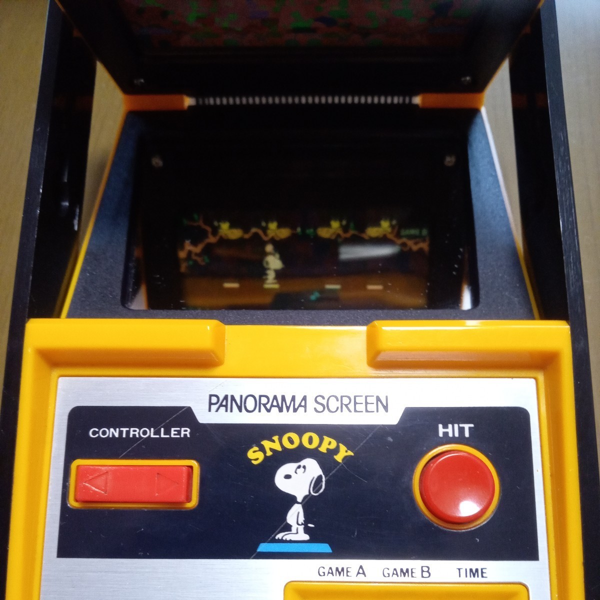 動作品　Nintendo 任天堂 パノラマスクリーン　スヌーピー　PANORAMA SCREEN　SNOOPY GAME WATCH おまけ付き_画像5