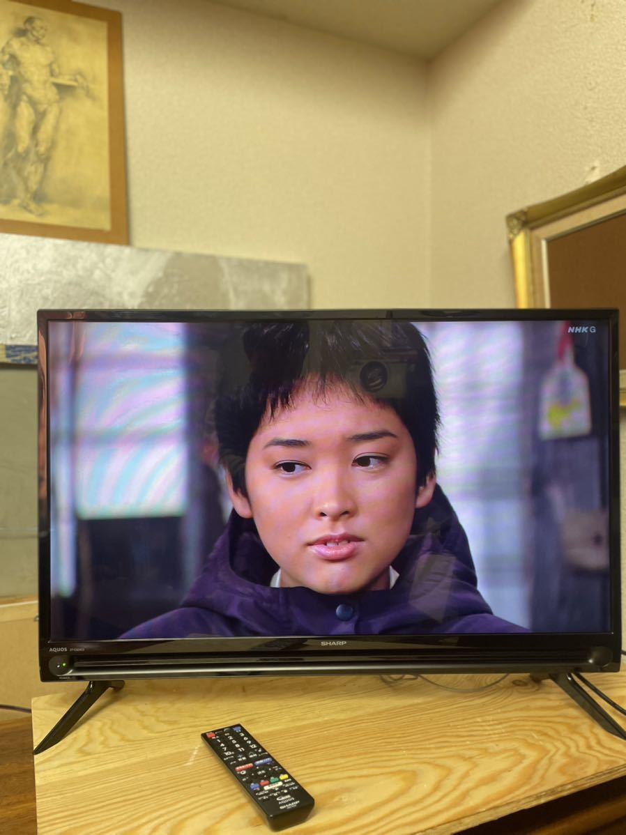 SHARP 32V型 液晶テレビ AQUOS の中古テレビ　2021年USB.LAN.HDMI.RCA付きです。_画像1