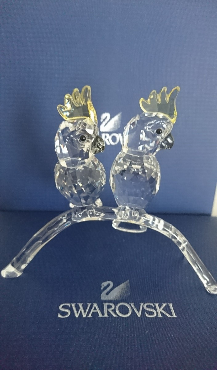 送料無料 新品未使用品 スワロフスキー オウム 置物 鳥 インコ 送料無料 新品未使用品 スワロフスキー オウム 置物 鳥 インコ