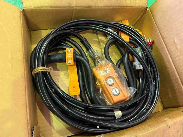 Bibian 比比昂- キトー電動チェーンブロックエクセルES3B-728 2 Bibian 比比昂- キトー電動チェーンブロックエクセルES3B-728 2