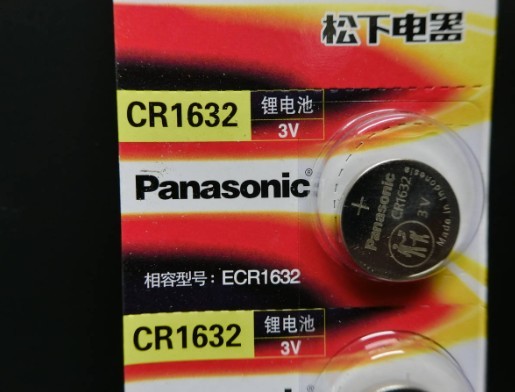５個 パナソニック　CR1632　スマートキー　リモートキー　キーレス　電子ゲーム機器　電卓　体温計　電子辞書　ボタン電池　コイン電池_画像2