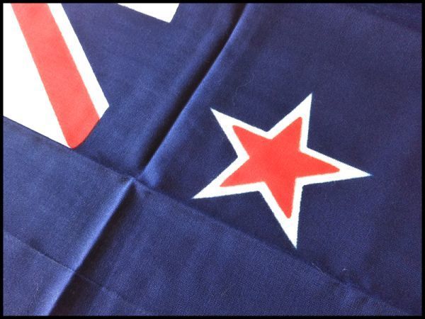 ニュージーランド 国旗 エクスラン 外国旗 フラッグ 旗 90×135cm 海外 イベント フェア インテリア 壁 吊るし 飾り 良品_画像4