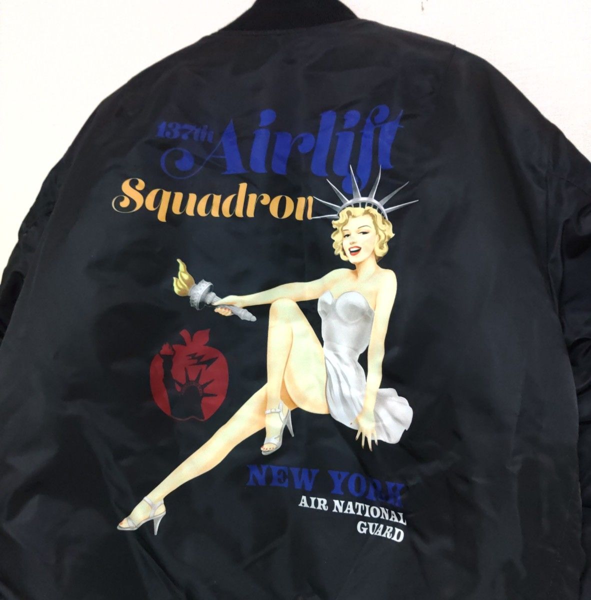 アヴィレックス MA-1 PINUP GIRL/ピンナップガール『自由の女神 アヴィレックス MA-1 PINUP GIRL/ピンナップガール『自由の女神
