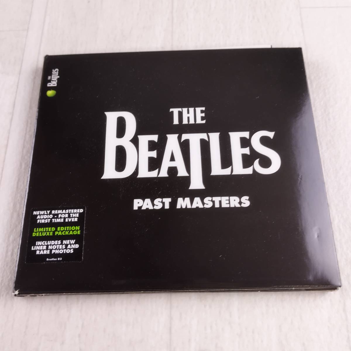 1MC6 CD THE BEATLES PAST MASTERS 紙ジャケット_画像1