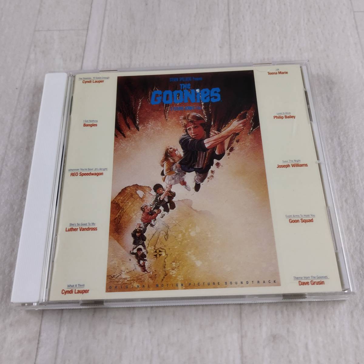 1MC4 CD THE GOONIES グーニーズ オリジナルサウンドトラック_画像1