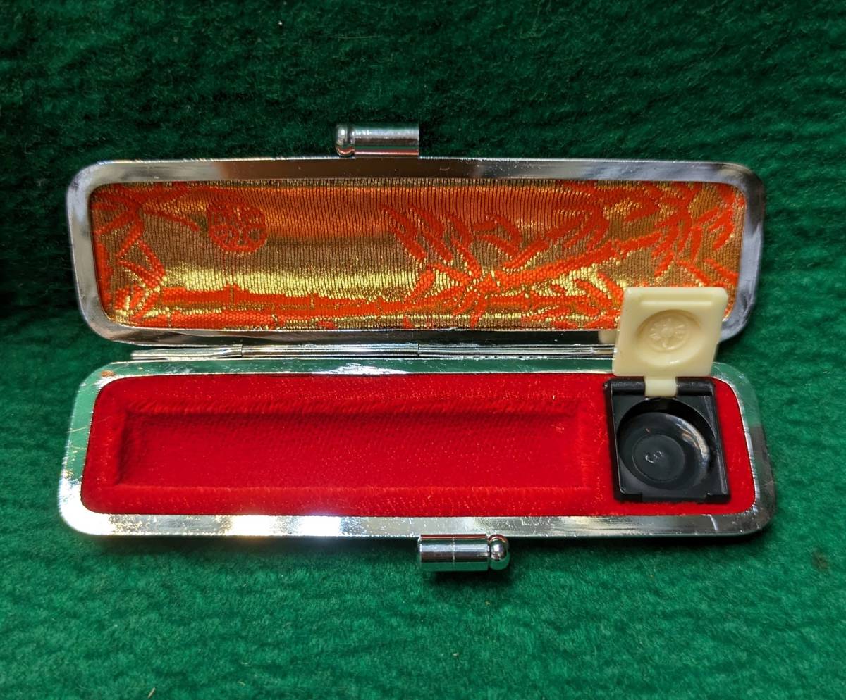  высококлассный кейс для печати momi кожа . форма печать размер диаметр 12mm длина 60mm не использовался новый товар красный цвет стоимость доставки единый по всей стране Yu-Mail 180 иен 