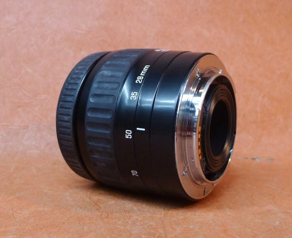 l295 Tamron AF 28-70mm Φ52 1:3.5-4.5 レンズ オートフォーカス サイズ：約 直径6.5×高さ8cm /60_画像7