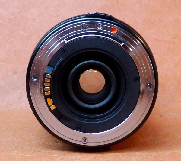 l293 SIGMA ZOOM-K 1:4~5.6 f=70~210 lens auto focus size : approximately diameter 7× height 10.5cm /60