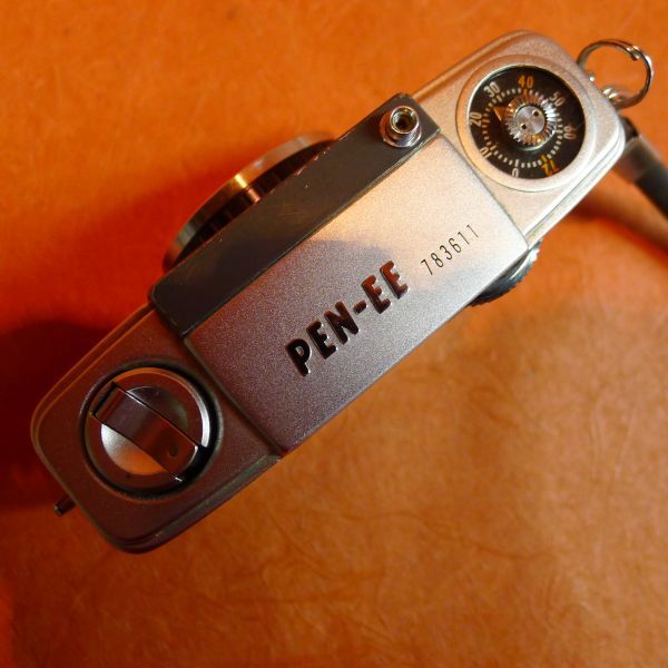 l032 フィルムカメラ2点 OLYMPUS-PEN-EE /Canon canonet/ジャンク/60の画像4