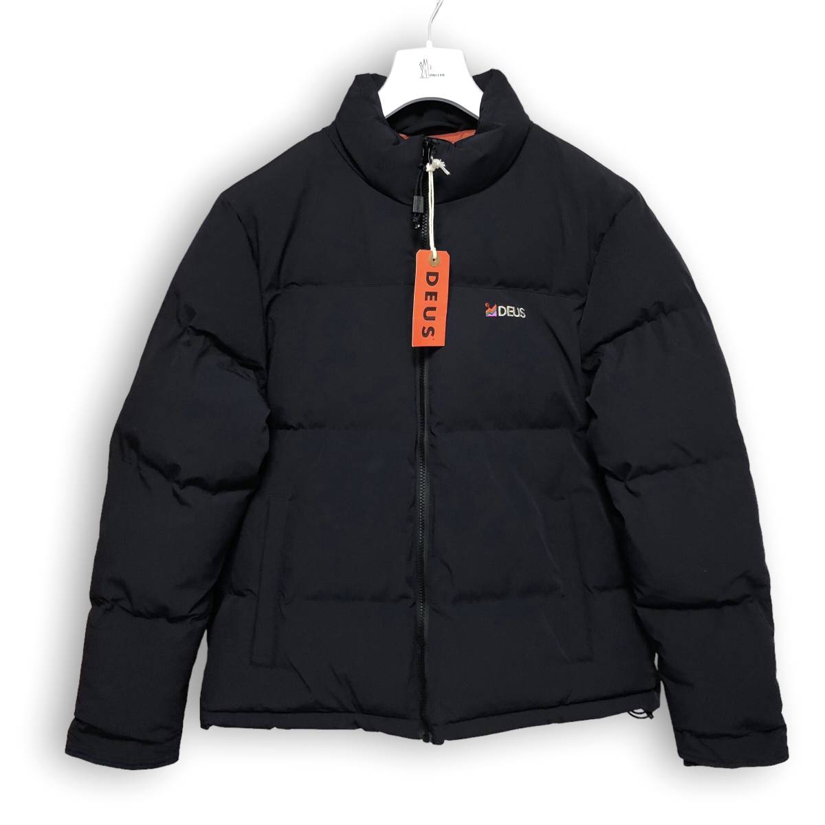 ★新品 送料込★定価36,300円★　22AW Deus ex Machina SCOUT PUFFER JACKET / デウスエクスマキナ ダウンジャケット マットブラック M