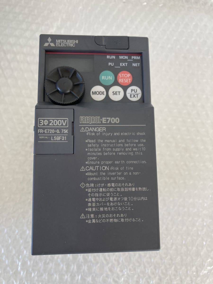 中古美品動作確認済み MITSUMISHI三菱インバータFR-E720-0.75K 動作保証 5/5 1001-1