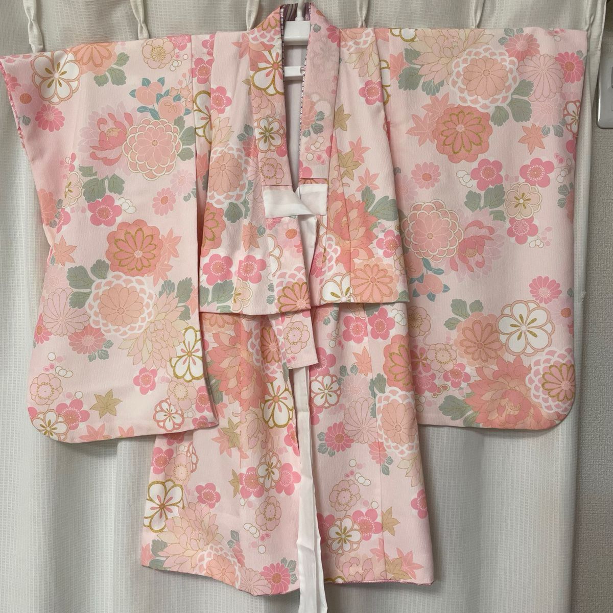 七五三 3歳 着物 フルセット KAGURA カグラ ブランド 女の子用 被布コートセット（合繊）「菊と桜・ピンク」KGR3-A2