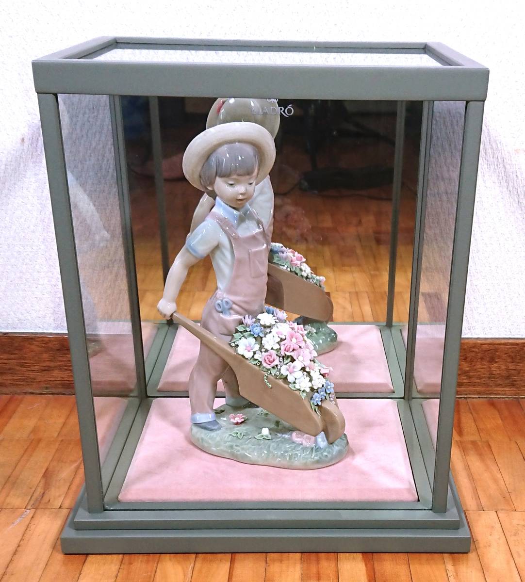  原文:リヤドロ（Lladro リアドロ 陶器人形 置物） 花車 #ldr-01283 ガラスケース付 
