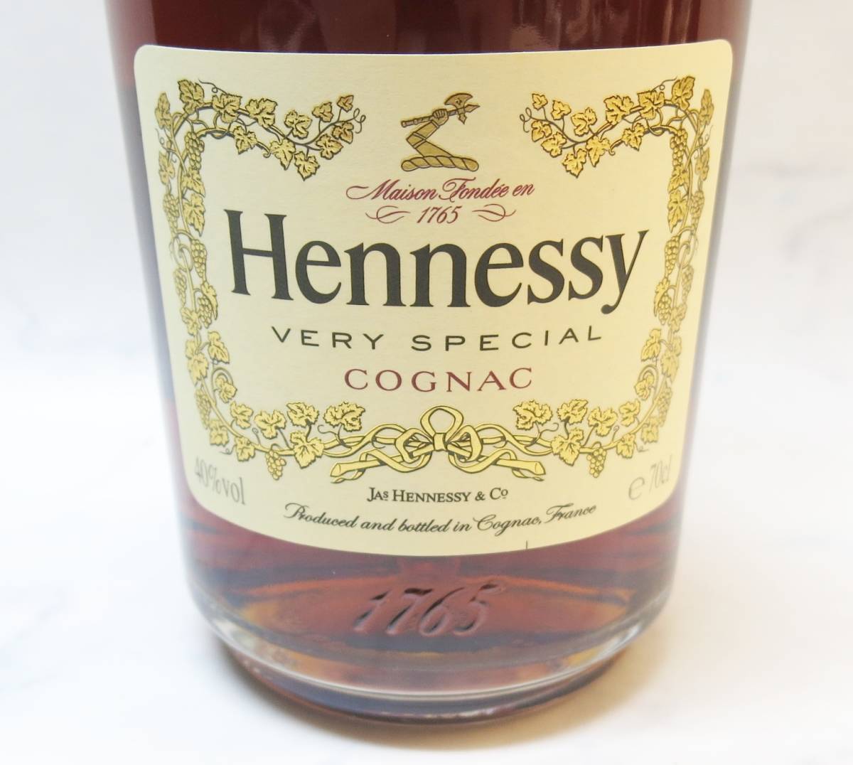 SAKE263 【古酒】Hennessy ヘネシーVERY SPECIAL（ベリースペシャル）700ml 40％ コニャック ブランデー 箱あり 未開栓_画像5