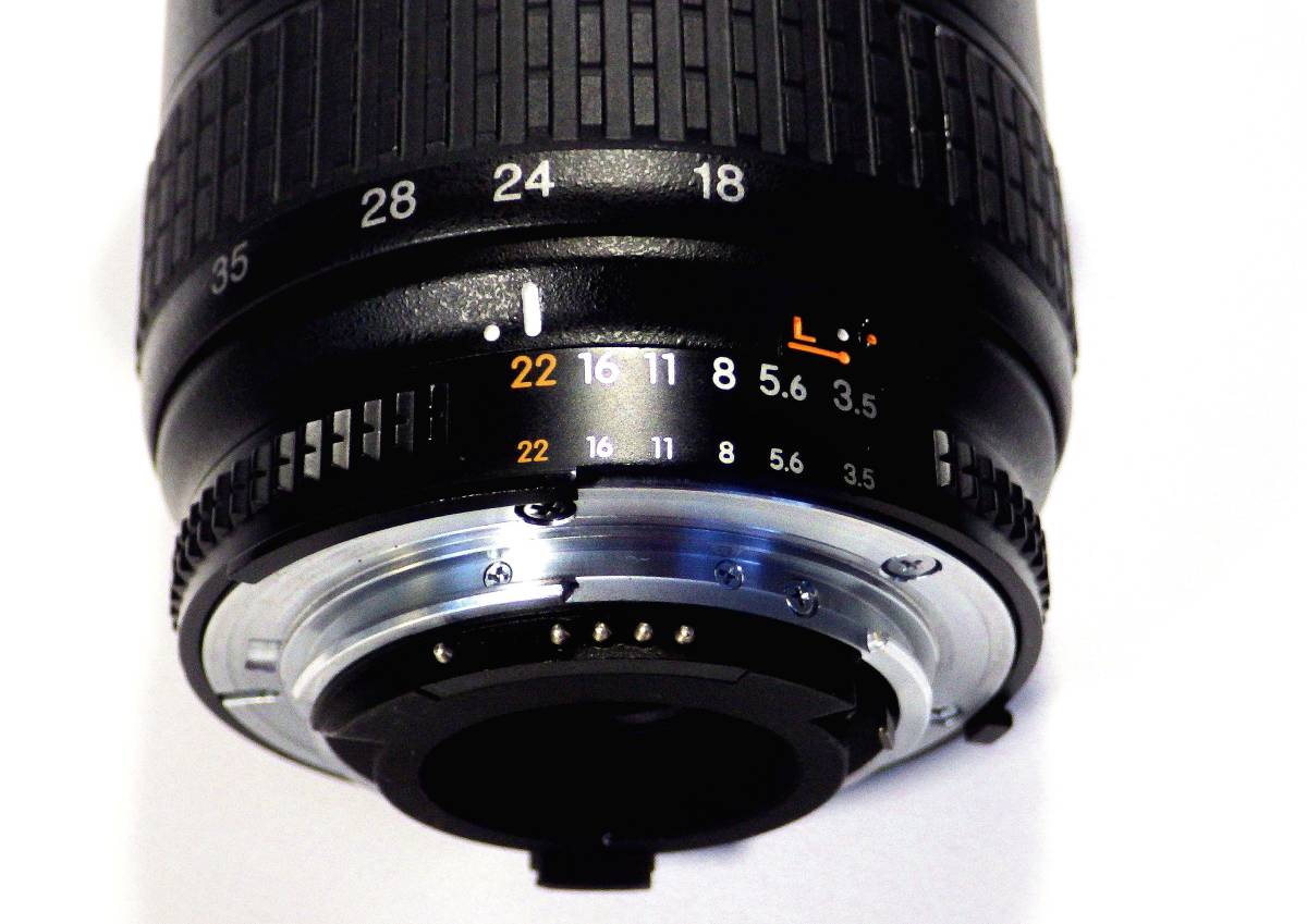 ★送料無料！美品、 Nikon AF 18-35mm 3.5-4.5D ED!!_画像4