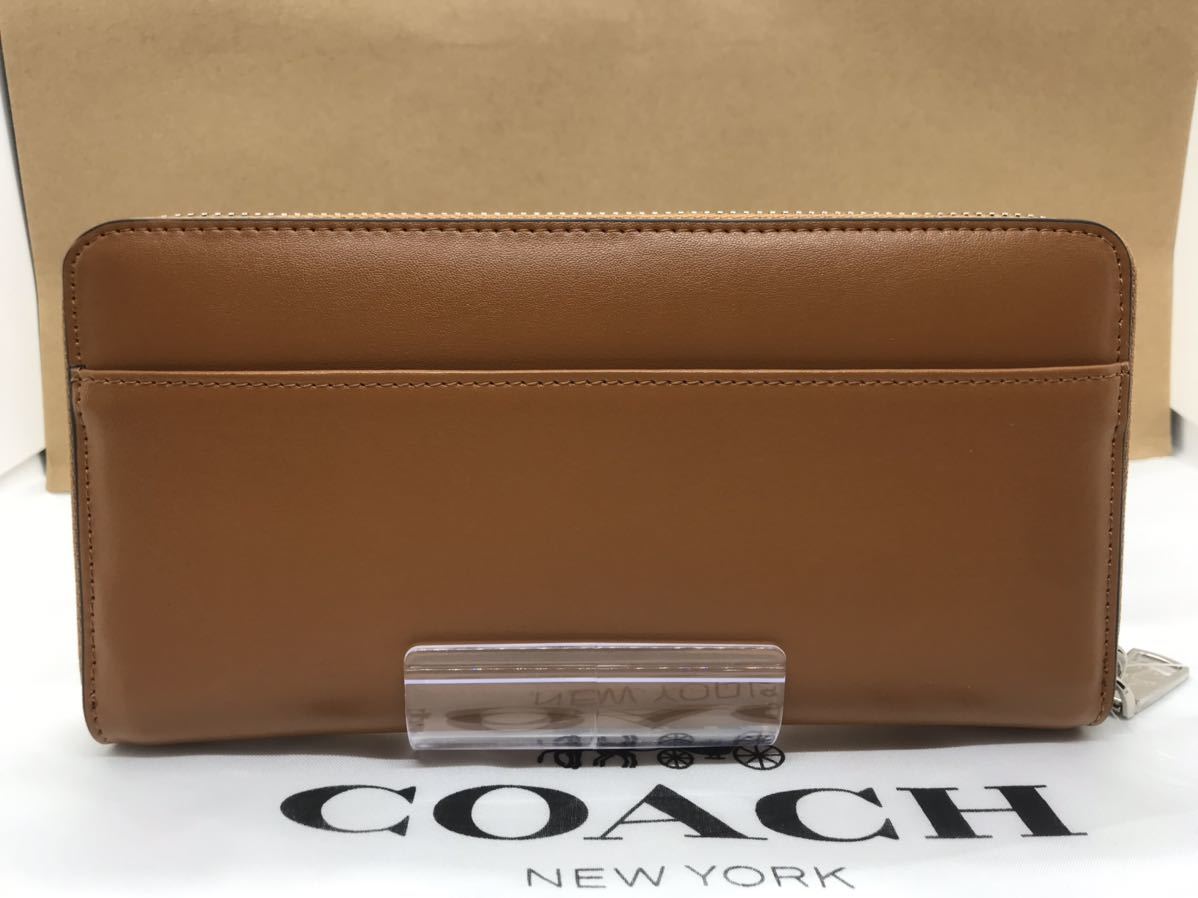 新品未使用 COACH スヌーピー 長財布 ブラウン_画像2