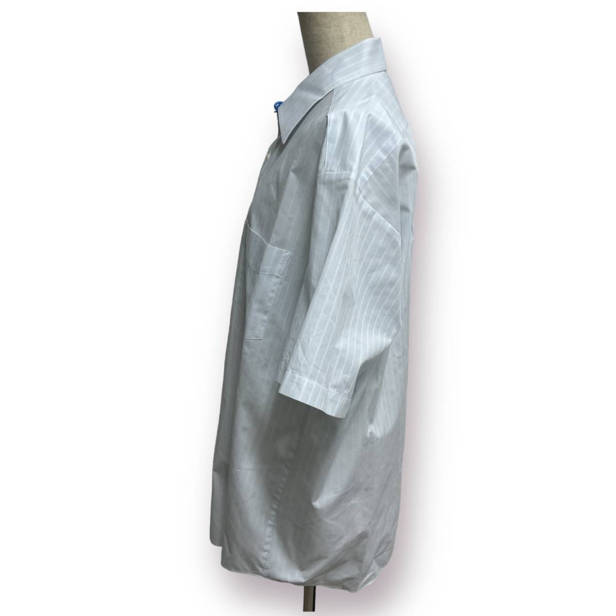 S1153 ELLE メンズ シャツ 半袖 カジュアル XL 薄い水色 ホワイト（白）ストライプ 万能 オフィス _画像2