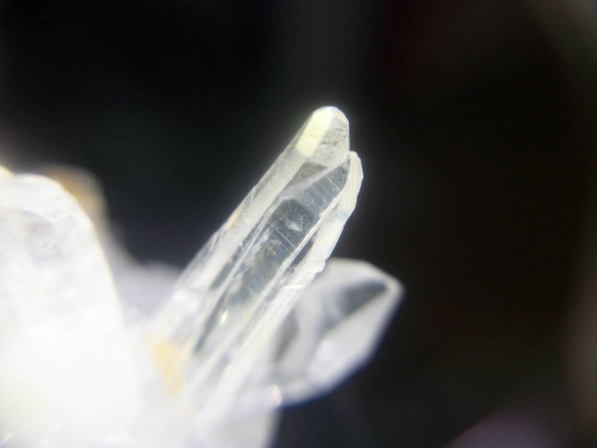 国産鉱物　宮崎県　板谷　水晶　クリスタルクォーツ　クラスター　国内屈指の透明感　小型　定型外発送_画像9