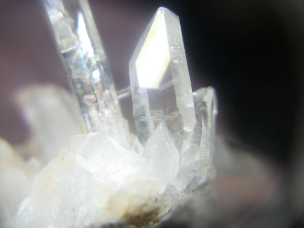 国産鉱物　宮崎県　板谷　水晶　クリスタルクォーツ　クラスター　国内屈指の透明感　小型　定型外発送_画像1