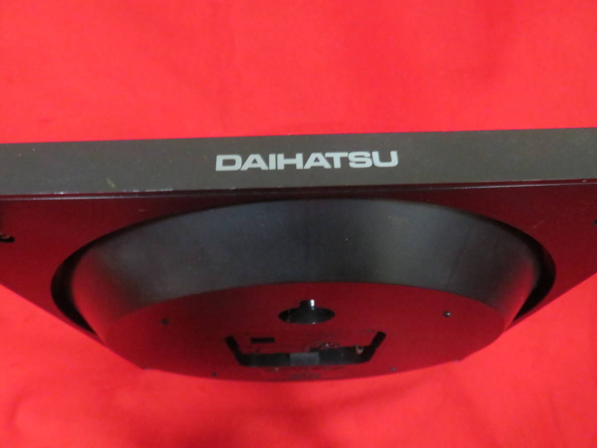 未使用　洒落た黒のデザインの掛時計　DAIHATU_画像3