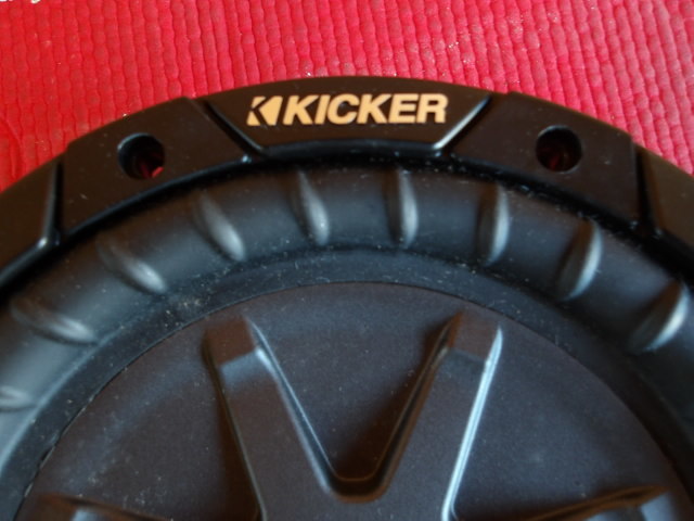 KICKER Kicker 40CWRT82 subwoofer 