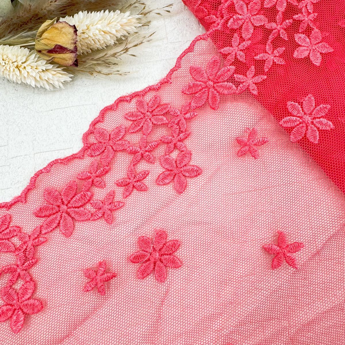 S223【感謝セール6.5m】花柄刺繍チュールレース　ピンク