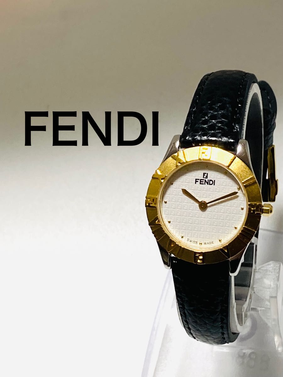 美品！ FENDI フェンディ　電池&ベルト新品　レディース腕時計　ズッカ