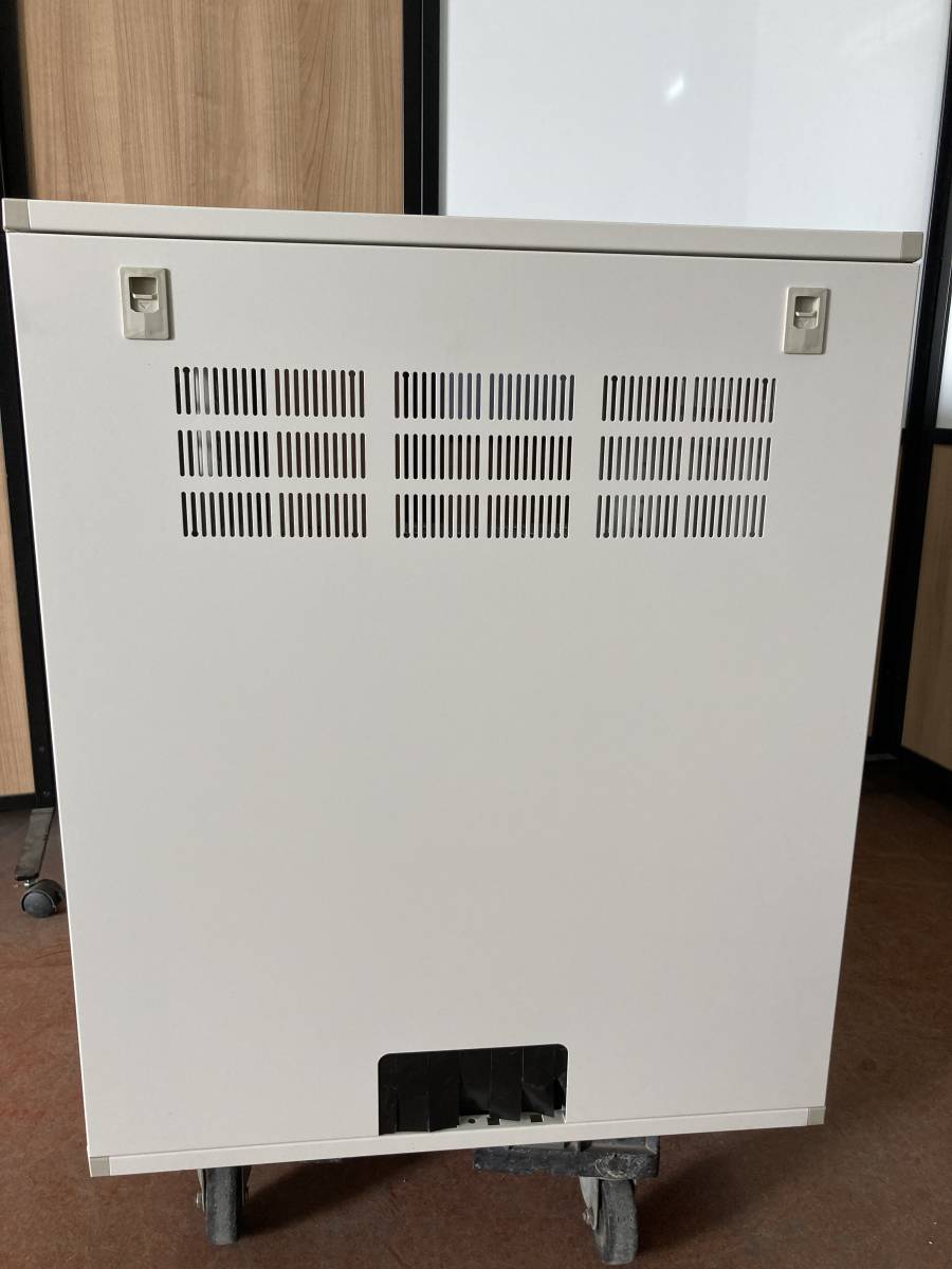 日東工業 19インチラック 14U FV70-607E サーバーラック 日東工業 19インチラック 14U FV70-607E サーバーラック