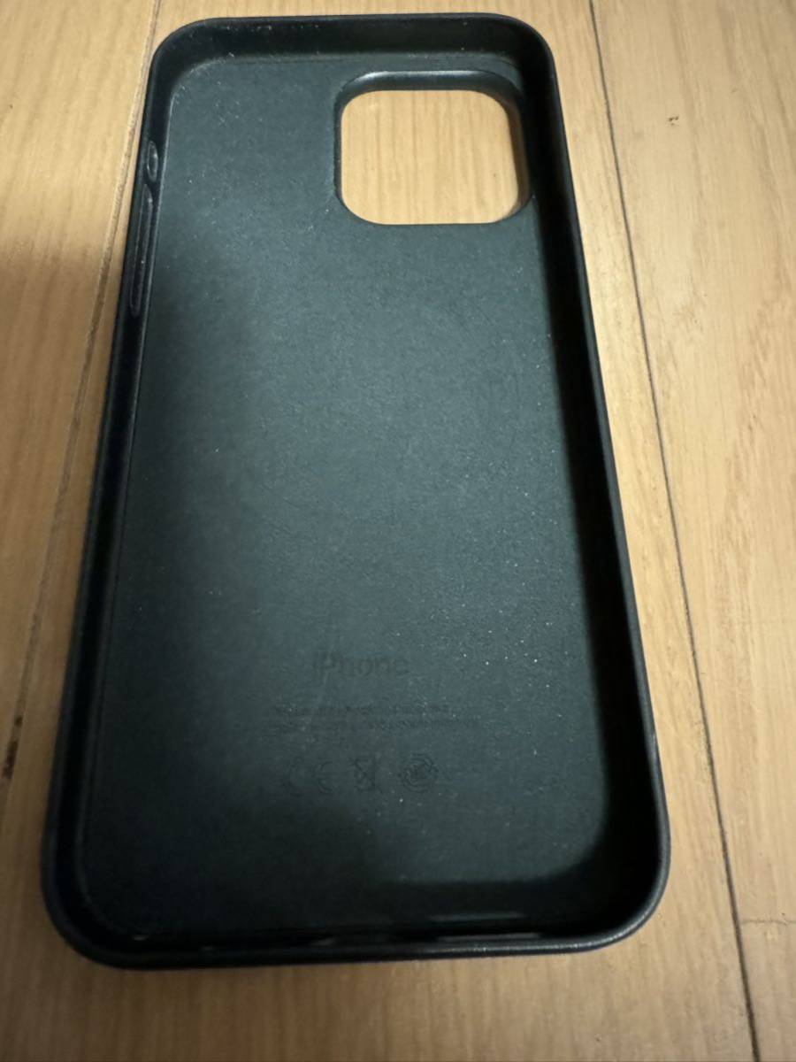 【美品】iPhone 15 Pro Max ファインウーブンケース エバーグリーン　純正ケース　Apple_画像2