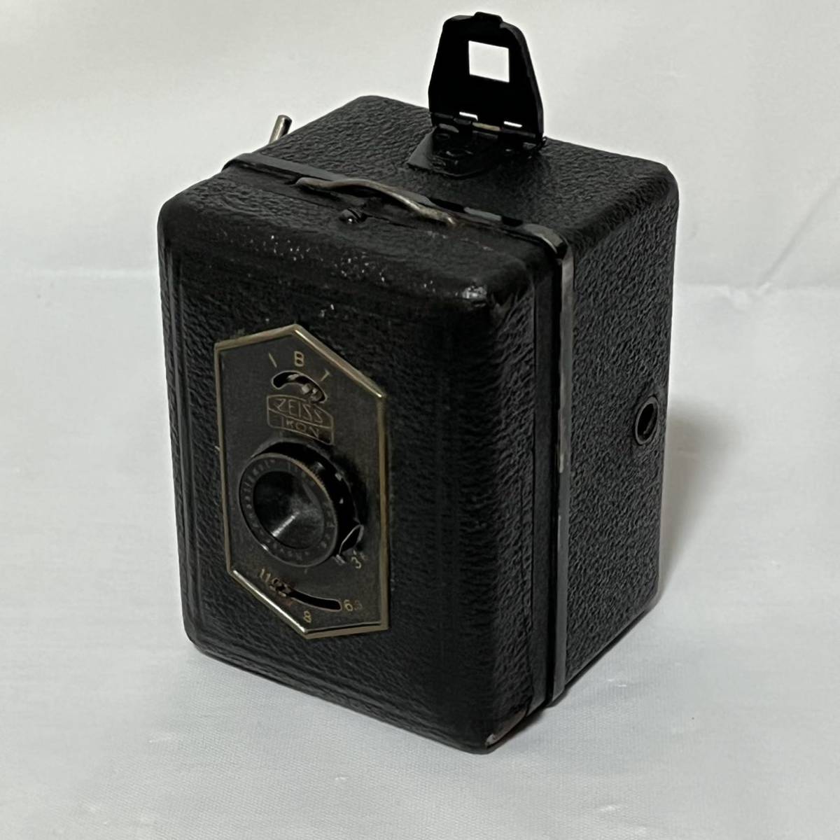 希少1930年代　小さなドイツ製カメラ　Zeiss Ikon Baby Box Tengor ジャンク品_画像1