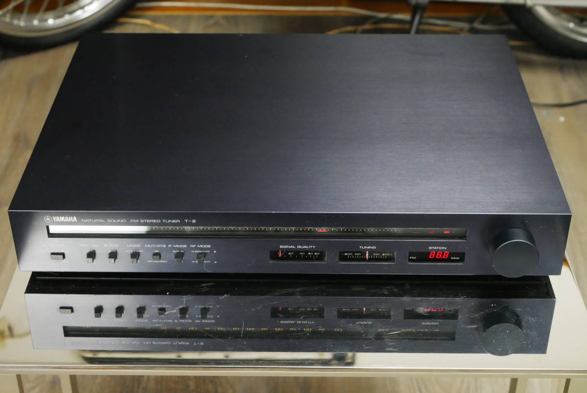 YAMAHA Yamaha T-2 FM tuner used! super name machine! reception condition good ..! manual attaching.! beautiful goods! that 1