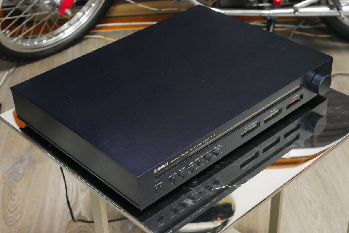 YAMAHA Yamaha T-2 FM tuner used! super name machine! reception condition good ..! manual attaching.! beautiful goods! that 1