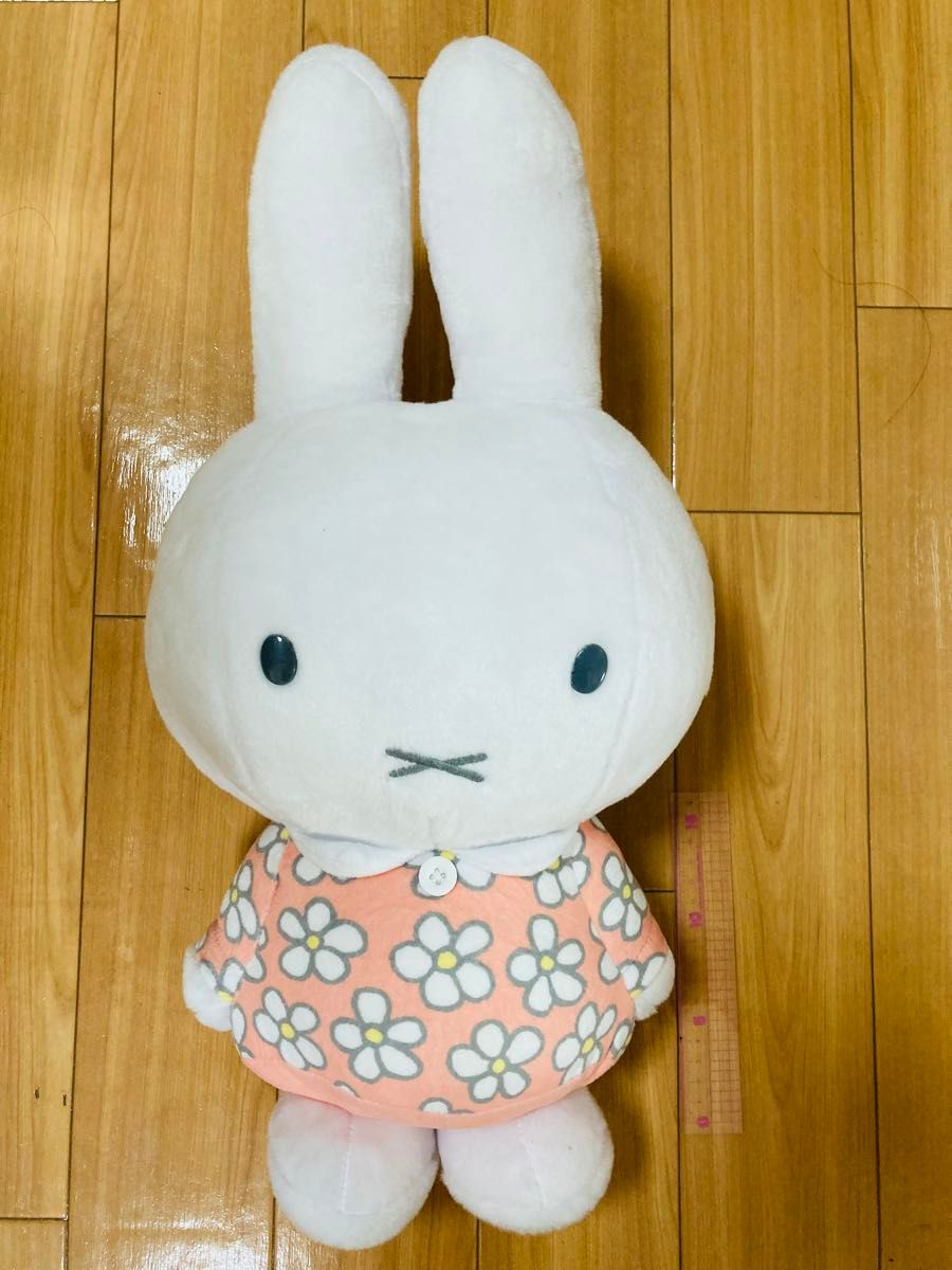 ミッフィーぬいぐるみ特大サイズ 高さ50cm|Yahoo!フリマ(旧 ミッフィーぬいぐるみ特大サイズ 高さ50cm|Yahoo!フリマ(旧