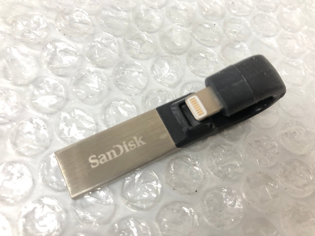 k281□ 【やや傷汚れ有】 動作未検品 Sandisk サンディスク USBメモリ フラッシュドライブ iXpand Slim 64GB_画像2