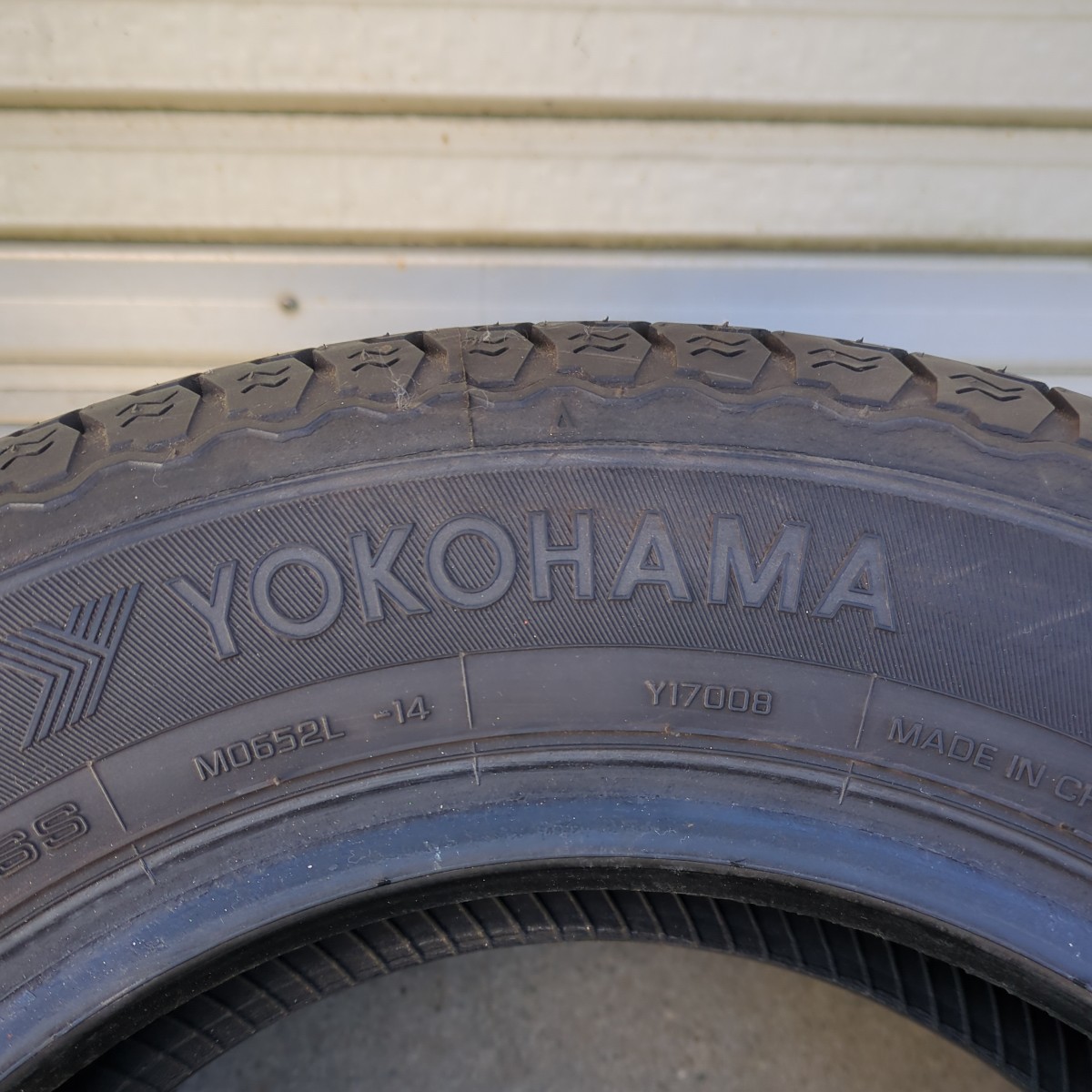 145/80R12 80/78N LT YOKOHAMA SUPER VAN 356 ２本セット②　軽トラックなどに　日曜終了週末クーポン_画像3