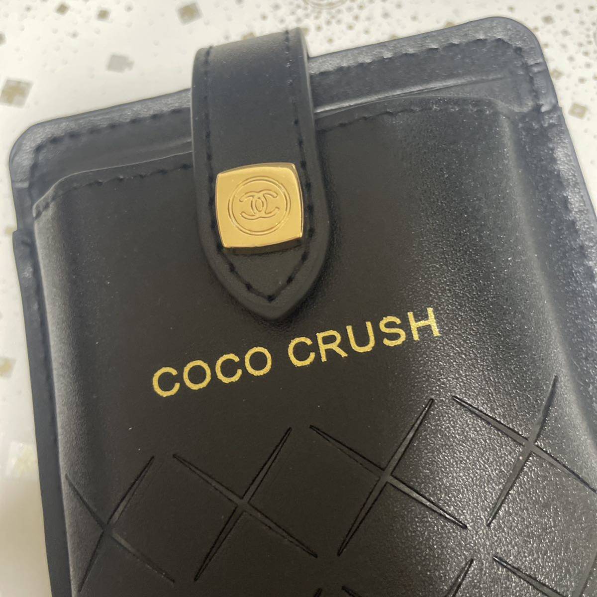 CHANEL ノベルティ ココクラッシュ ポーチ スマホケース|Yahoo CHANEL ノベルティ ココクラッシュ ポーチ スマホケース|Yahoo
