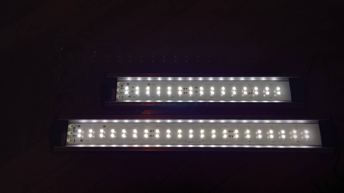 GEX CLEAR LED powerⅢ　450　600　水槽用ライト　セット_画像4