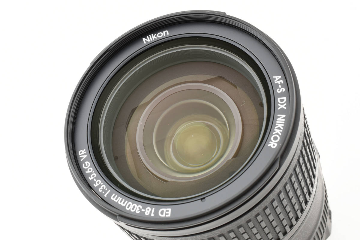 実用美品！Nikon ニコン AF-S DX NIKKOR ED 18-300mm 1:3.5-5.6G VR_画像10