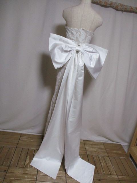 パーティ 謝恩会 イベント 衣装●FAERIESTY 白 スパンコール刺繍&大きなリボン ベアトップドレス Mの画像6