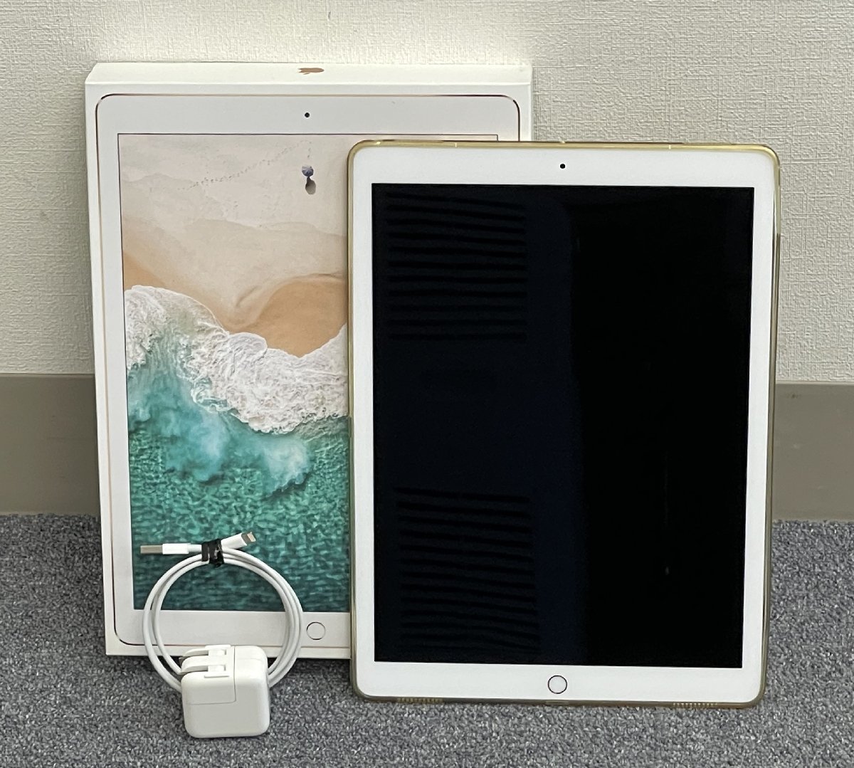 Apple/アップル iPad Pro 12.9インチ 第２世代 Model/A1671 Wi-Fi+Cellular 256GB MPA62J/A DLXWG02PHP36 2017年製 タブレット アイパッドの画像1