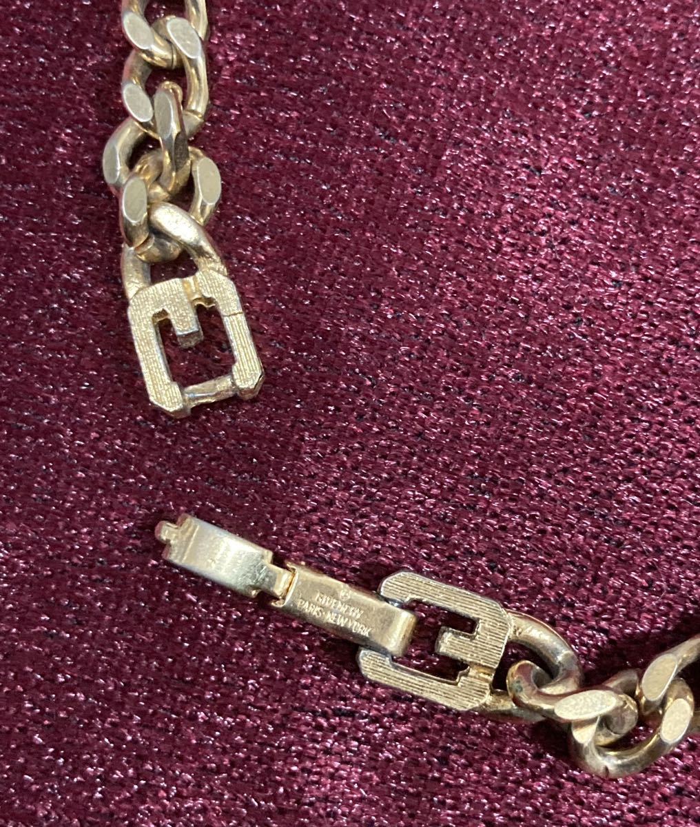 GIVENCHY Givenchy! flat necklace G Logo Gold color Vintage retro ji van si. Givenchy 