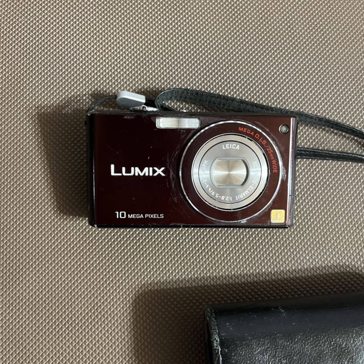 DMC-FX37 LUMIX デジタルカメラ　カバー　充電器　付 中古美品 1000円〜_画像6