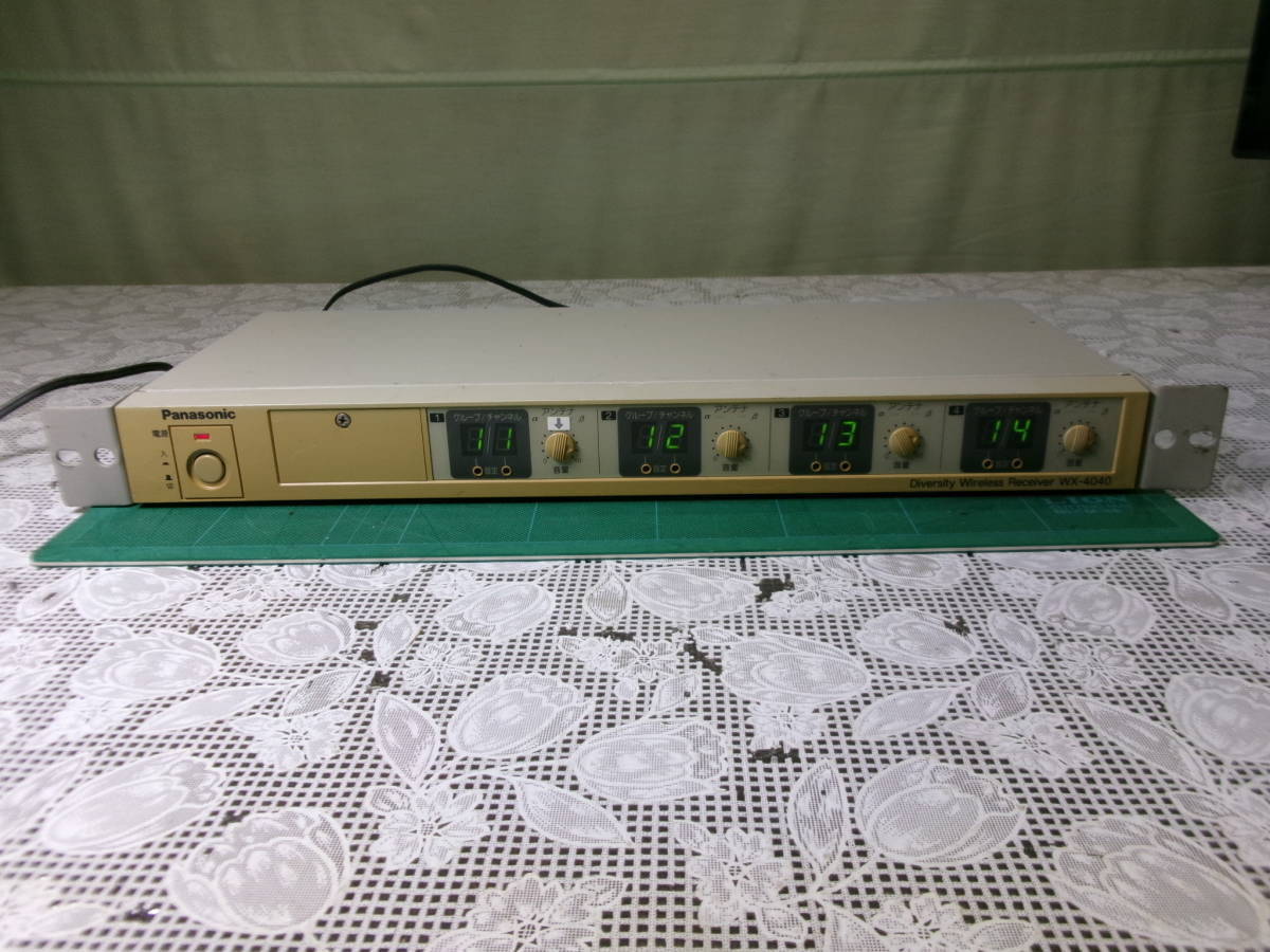 ■WM-ANT-39　WX-4040　4ｃH実装　　ワイヤレスマイク用チューナー　松下　パナソニック　中古 800MHz帯　B帯　　音出し確認_画像2