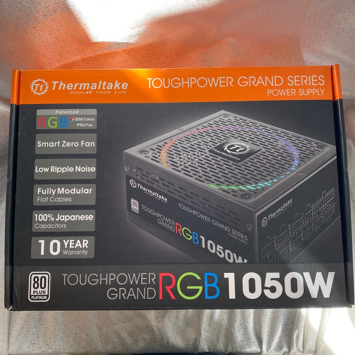 【中古美品】【保証書付き】PCハード Thermaltake PC用電源ユニット Toughpower Grand RGB 1050w PS-TPG-1050F1FAPJ-1_画像1