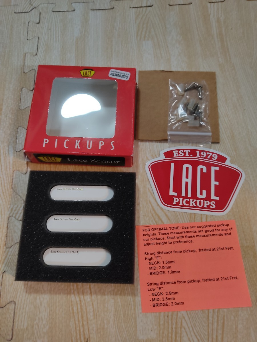 新品　Lace Sensor Hot Gold（High Output Bridge13.2k）3-Pack　レースセンサー　ピックアップ　ストラト　_画像1
