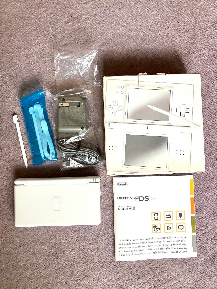 ニンテンドーDS Lite クリスタルホワイト