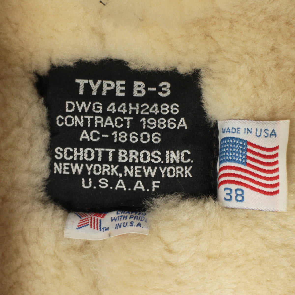 程度良好 USA製 Schott ショット B-3 ムートン ジャケット 257S サイズ38 シープスキン ボマージャケット_画像3